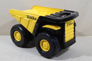 Large Tonka Dump Truck Toy