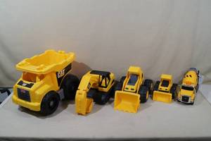 CAT Plastic Construction Toys