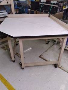 Heavy Duty Adjustable Height Corner...