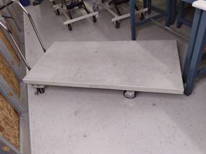 Hydraulic Lift Table being sold AS...