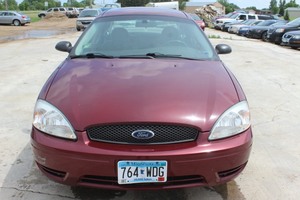 2005 Ford Taurus SE - 2 OWNERS -