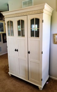 lot 6 image: Sauder Farmhouse Style Office Storage Cabinet