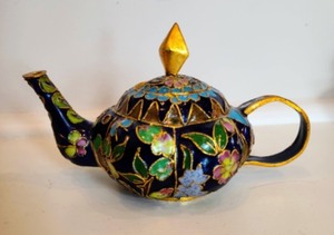 lot 27 image: Miniature Cloisonn Teapots