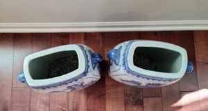 lot 38 image: Pair of Asian Inspired Vases with Elephant Figurine Side Handles
