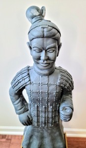 lot 40 image: Asian Figurine