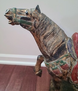 lot 43 image: Vintage Decorative Horse Figurine