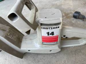 lot 162 image: Craftsman 14 Inch Electric Hedge Trimmer