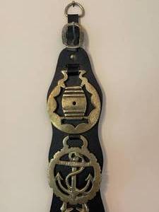 lot 183 image: Leather and Brass Wall hanging Made In England