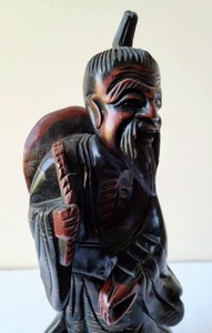 lot 87 image: Carved Asian Figurine