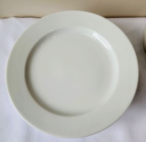 lot 216 image: White Dishes