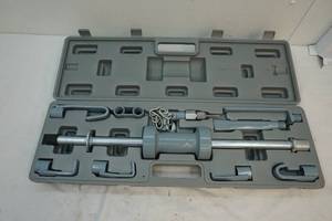 Slide hammer