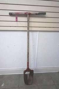 Hole digger