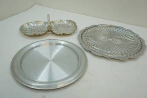 Serving trays