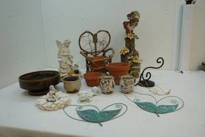 Planters and garden dcor