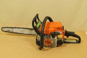 lot 3 image: Stihl MS-180C Gas Chain Saw with 14 Bar - Works Great