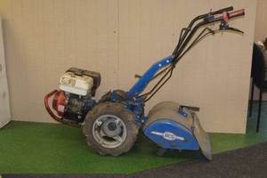 lot 1 image: BCS Walk Behind 2 Wheel Tractor - Tiller