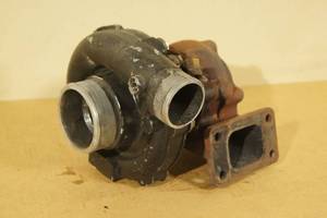 lot 21 image: Turbo Charger - Was Removed from Camaro with 305 Cu In V8