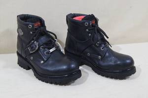 lot 62 image: Harley Davidson Riding Boots - 8-12