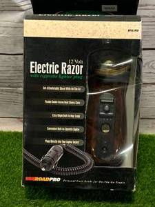 12 Volt Electric Razor with Cigarette Lighter
