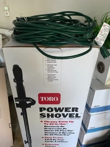 lot 19 image: Toro Power Shovel and Extension Cord