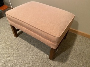 lot 31 image: FootstoolSmall Ottoman