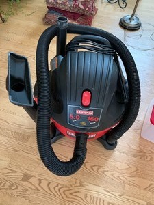 lot 100 image: Craftsman Shop Vac