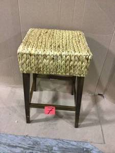 lot 7 image: Walnut Finish Backless Counter Stool with Woven Seat (16.14 in. W x 25.2 in. H) Customer Return See pictures