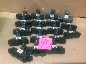 lot 95 image: 10X NEW CE 15A 3-Outlet Heavy Duty Grounded Wall Plug Tap Customer Return See pictures