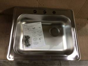 lot 64 image: Drop-In Stainless Steel 22 in. 3-Hole Single Bowl Kitchen Sink by Elkay &nbspCustomer Returns See Pictures