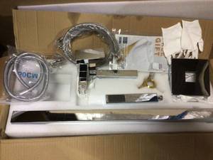 lot 100 image: 1-Handle Freestanding Floor Mount Roman Tub Faucet Bathtub Filler with Hand Shower in Chrome by AKDY &nbspCustomer Returns See Pictures