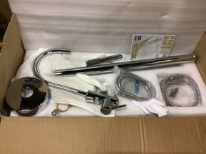 lot 7 image: 1-Handle Freestanding Floor Mount Roman Tub Faucet Bathtub Filler with Hand Shower in Chrome &nbspCustomer Returns See Pictures