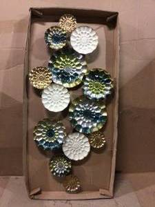 lot 56 image: Santorini Metal Wall Decor by Stratton Home Decor &nbspCustomer Returns See Pictures