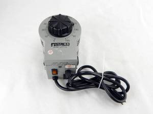 lot 3 image: Staco Energy Products 100 Volt Variable Autotransformer 