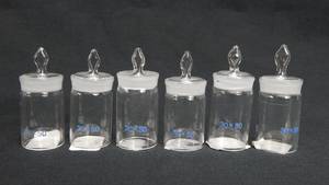 lot 55 image: Set of 6 Glass 30 x 50 Weighing Bottles With Stoppers