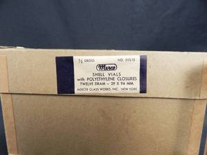 lot 119 image: Lot of 72 Mercer Glass Works Merco 12 Dram 29 x 44 MM Glass Shell Vials With Snap Caps