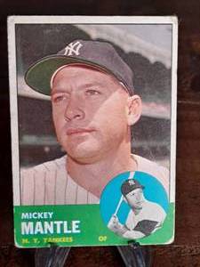 1963 Topps Mickey Mantle #200 Baseball Card