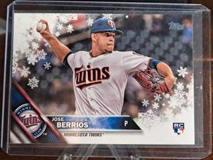 2016 Topps Jose Berrios Metallic Snowflake Short Print Rookie Baseball Card