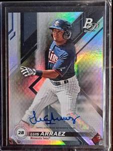 2019 Bowman Platinum Luis Arraez Refractor Autographed Rookie Baseball Card