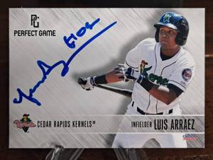 2016 Perfect Game Luis Arraez Autographed Rookie Baseball Card
