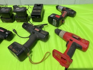 lot 23 image: Large Collection of Craftman Tools 14.4 and 10.8 Volts