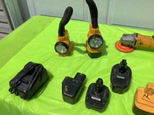 lot 24 image: Collection of Dewalt Hand Tools