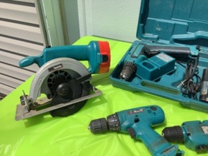 lot 25 image: Large Collection of Makita Power Tools