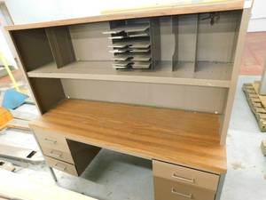 Office Desk with Overhead Cabinet