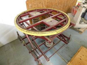 Rotating Lift Work table