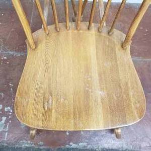 lot 97 image: Traditional Windsor Rocking Chair