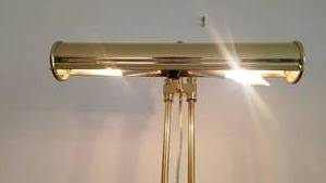 lot 48 image: Retro Brass Art Display Easel