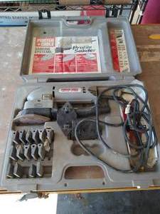 lot 23 image: Porter Cable Profile Sander