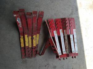 lot 34 image: 11 Roofing Brackets