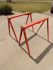 lot 79 image: 2 Metal Saw Horses