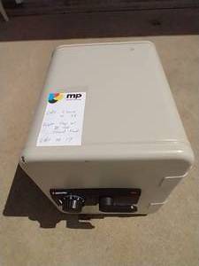 lot 80 image: Sentry 2206 Safe